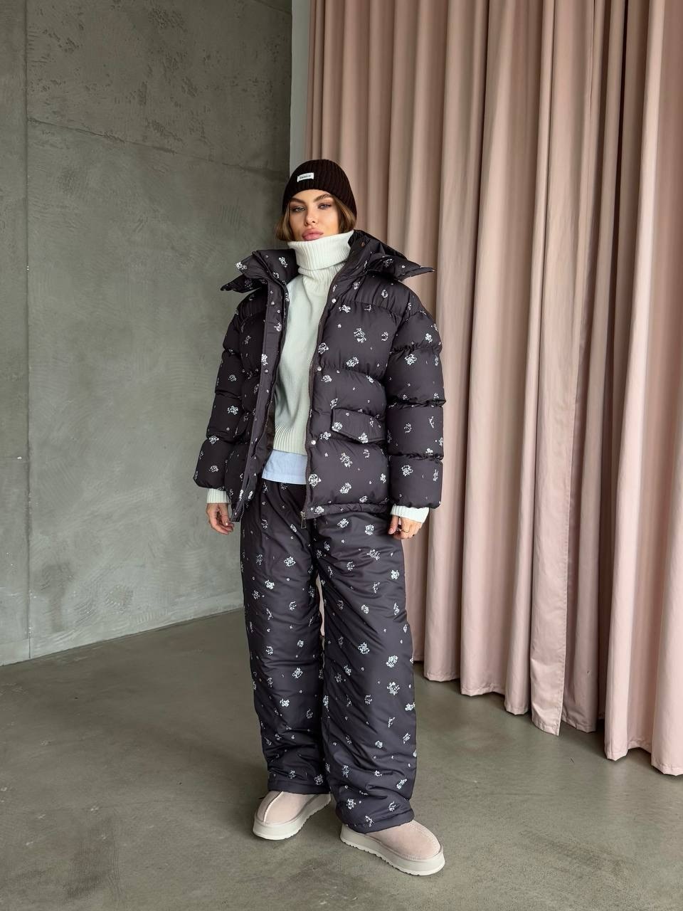 Printed Puffer Jacket And Matching Snow Pants