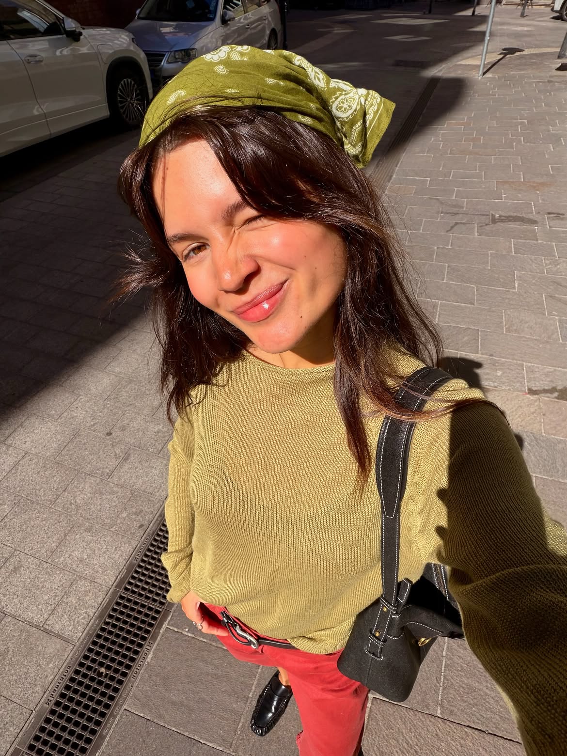 Relaxed Brunette Layers With Olive Bandana