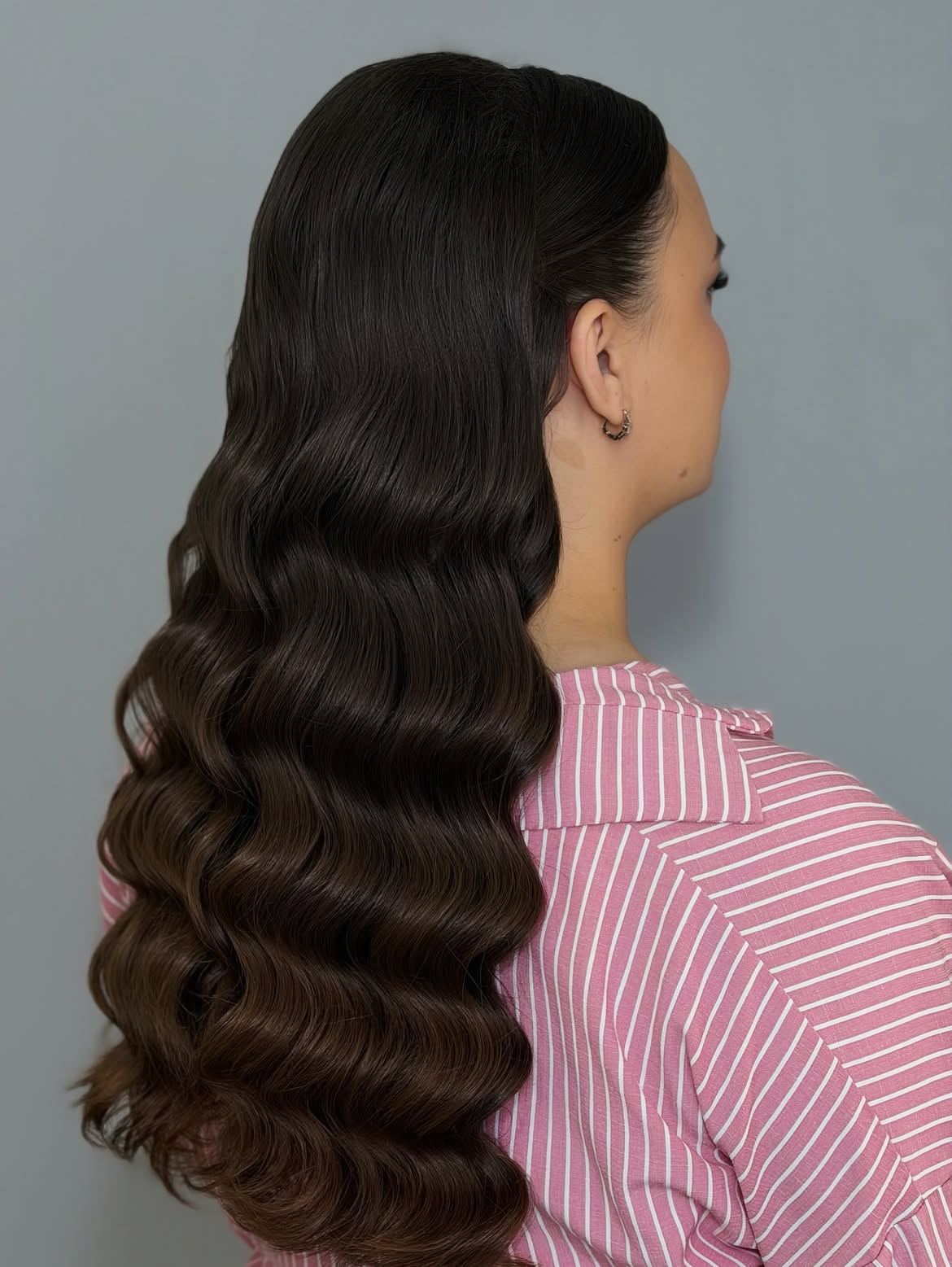 Retro Hollywood Waves With Deep Side Part