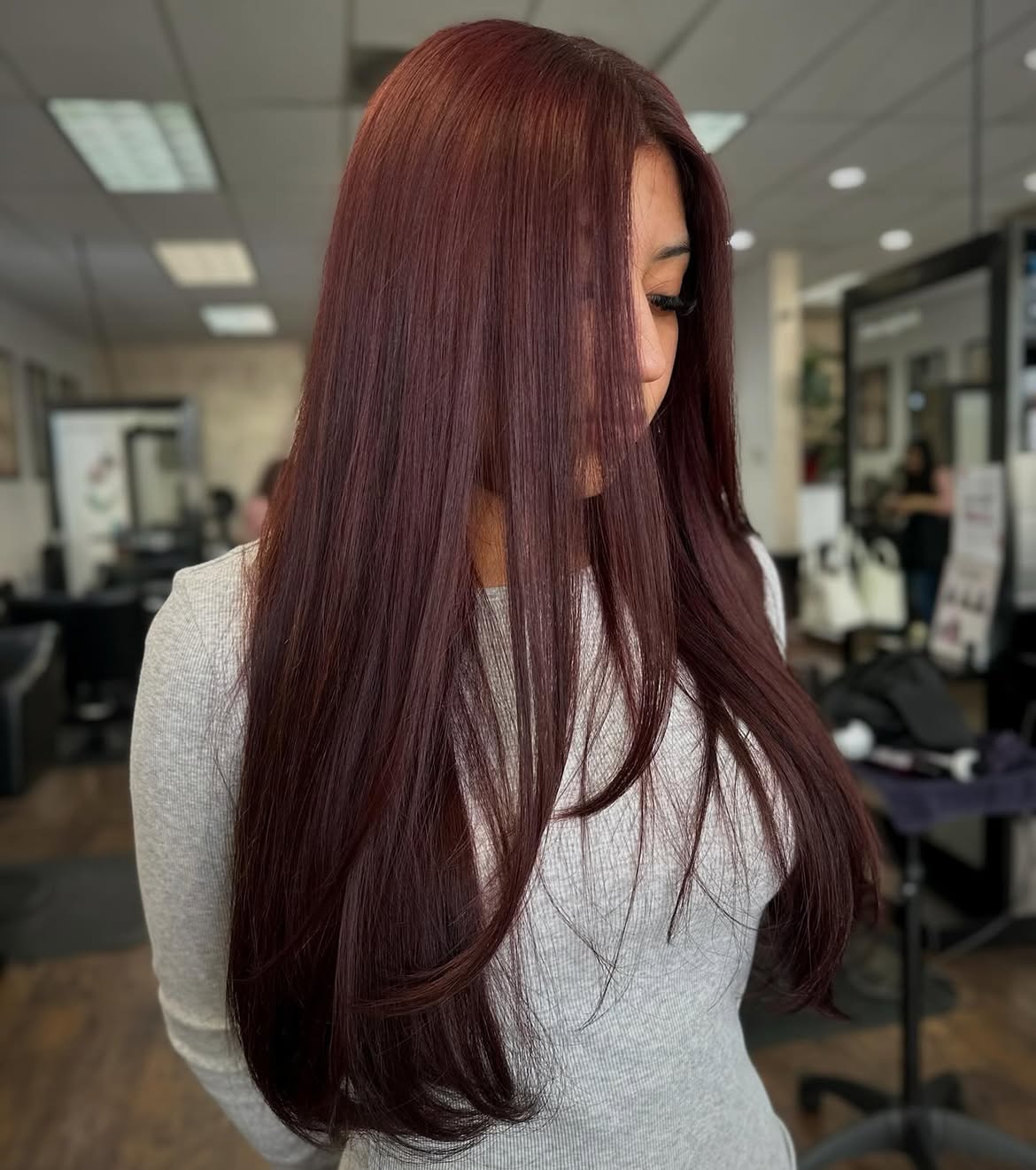 Rich Mahogany Red-Brown Flowing Layers