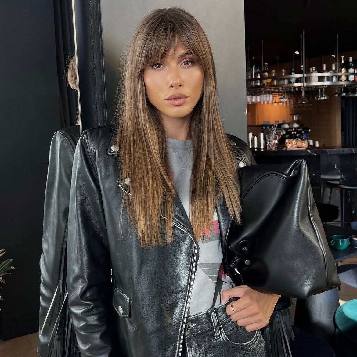 Shaggy Copper Layers With Blunt Bangs