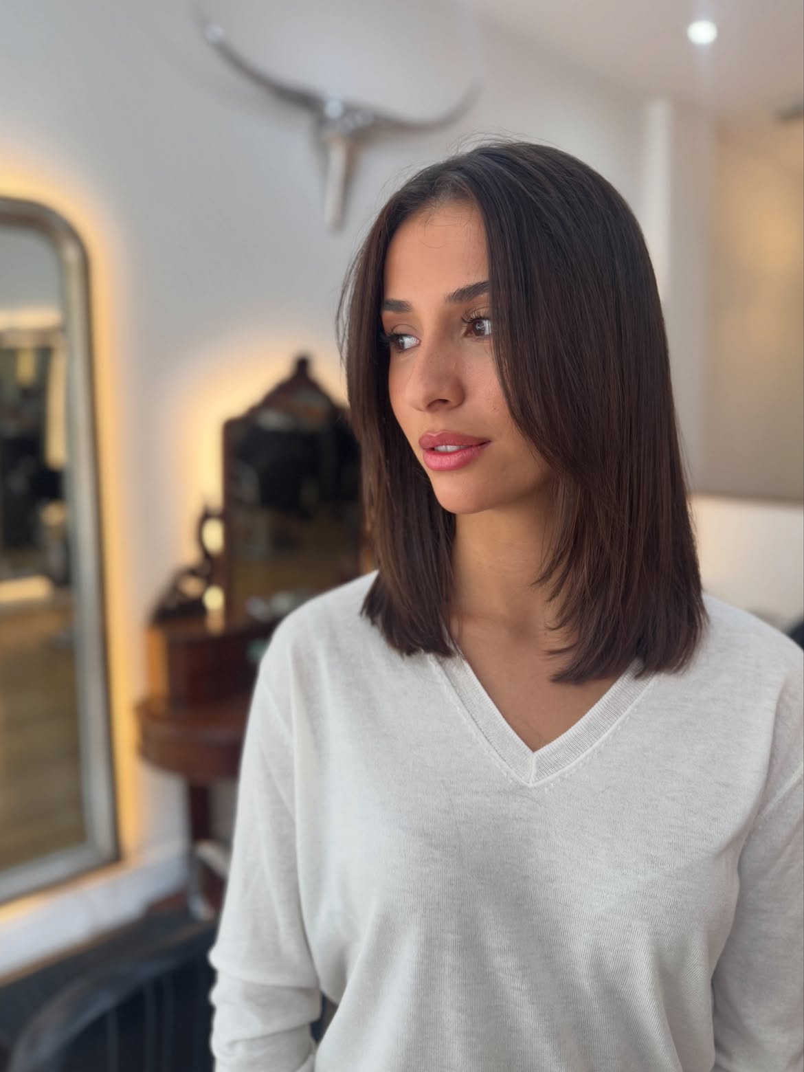 Sleek Collarbone Length Lob With Face Framing Layers