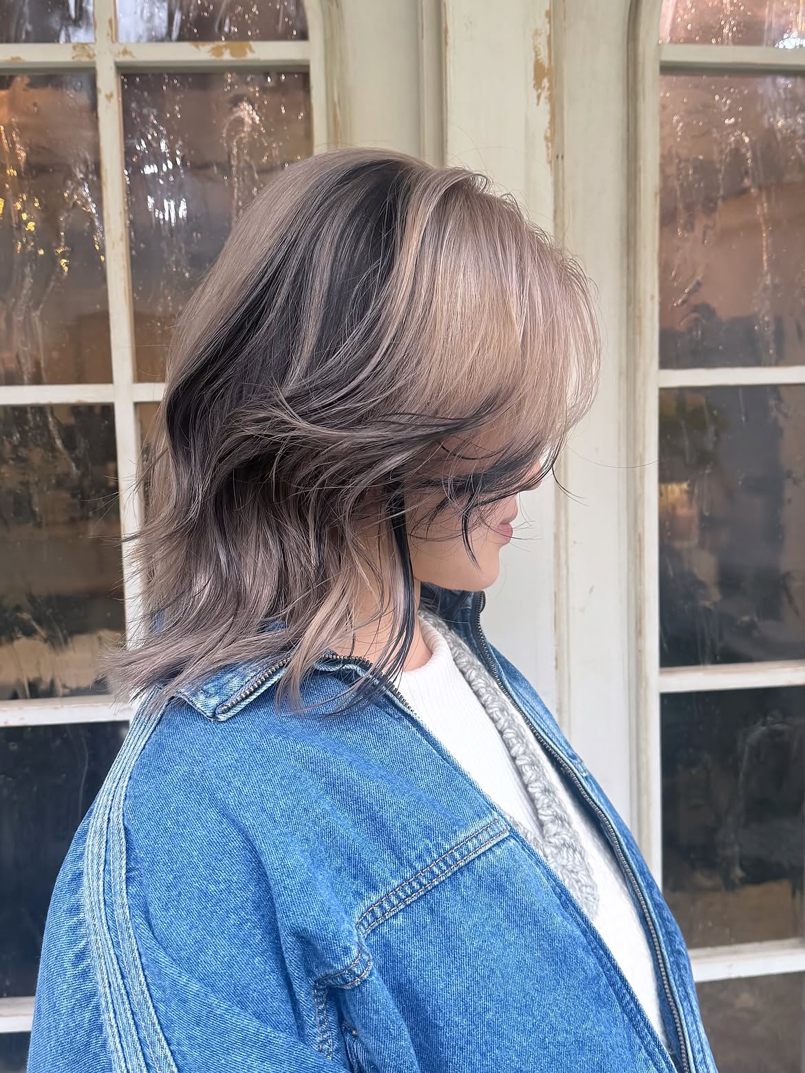 Smoky Ash Layered Lob With Dark Lowlights