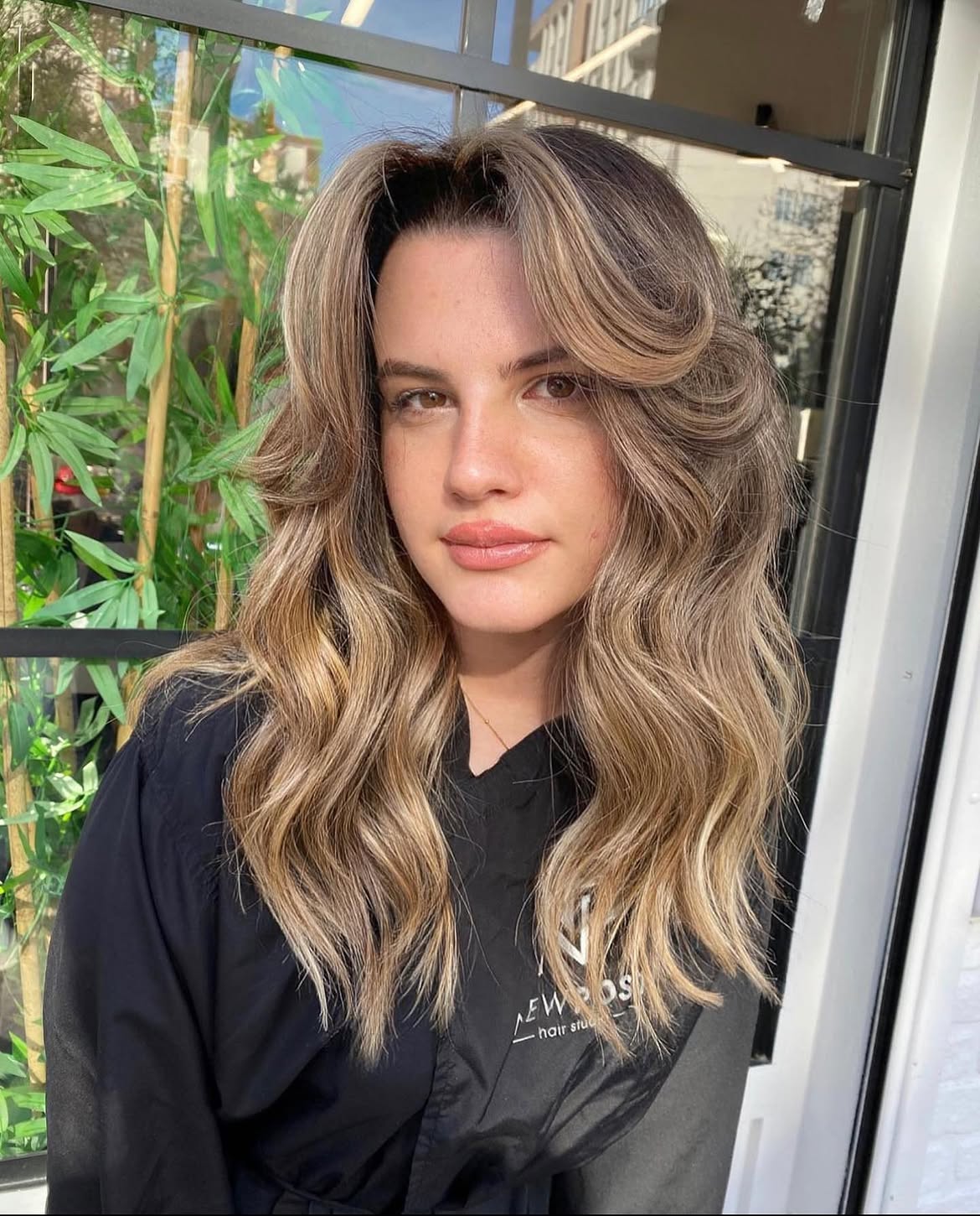 Soft Blended Curtain Bangs With Honey Blonde Waves