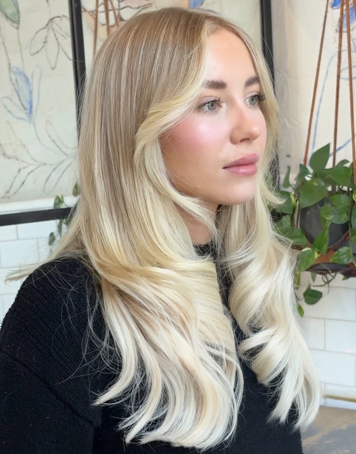 Soft Honey Blonde Waves With Face Framing Layers