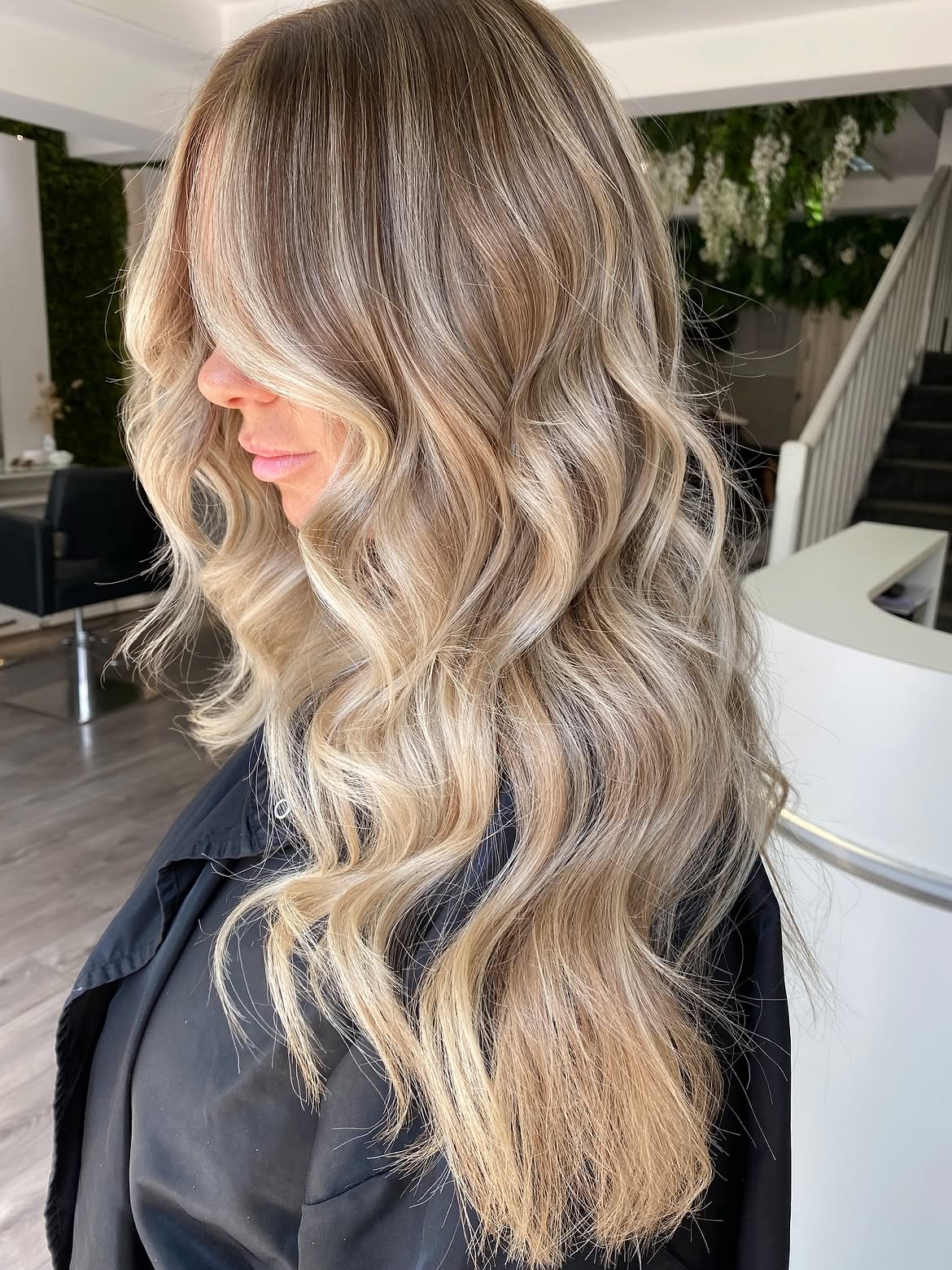 Sun-Kissed Honey Blonde Waves With Face-Framing Layers