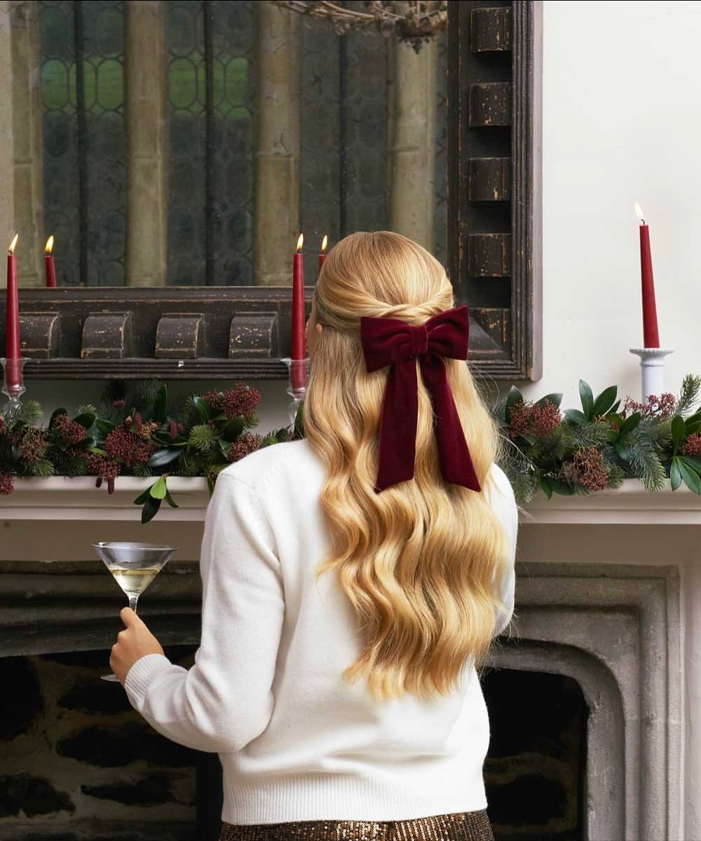 Velvet Bow Half Up Hairstyle On Honey Blonde Waves
