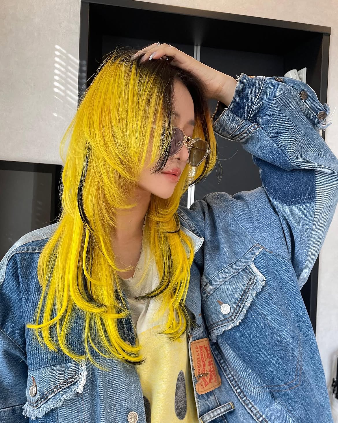 Vibrant Electric Yellow Layers With Jet Black Underlights