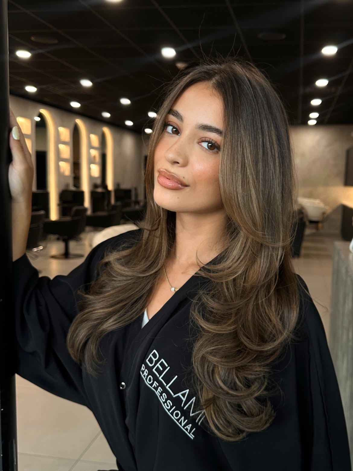 Voluminous Honey Blonde Layers With Face Framing