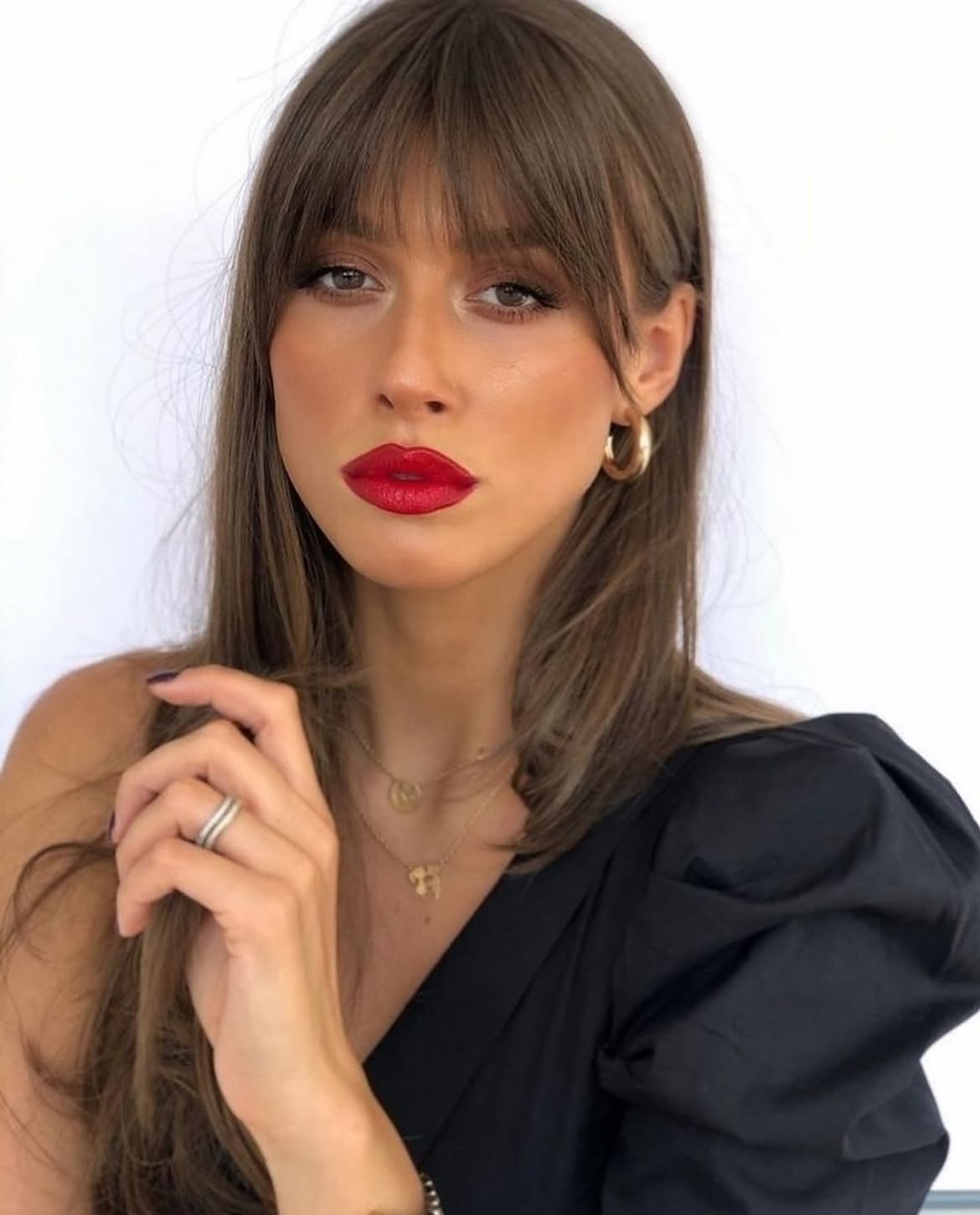 Wispy Curtain Bangs With Soft Layers