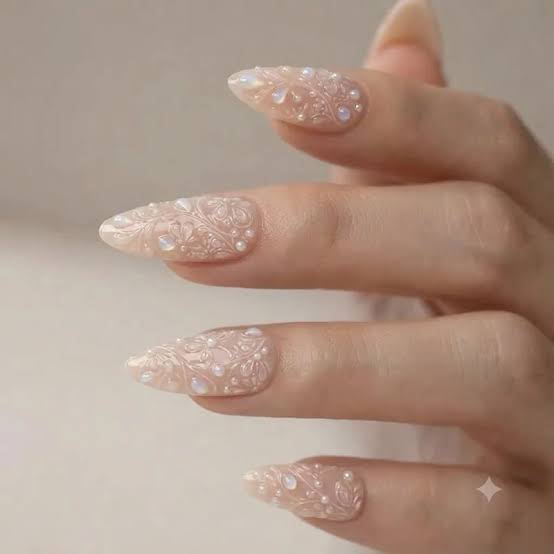 Long Stiletto Nails With 3D White Lace Pattern — 3D Nails