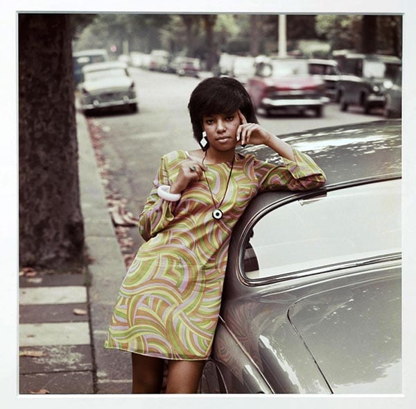 Psychedelic Print Mini Dress With Hoop Earrings Psychedelic Print Mini Dress With Hoop Earrings — 60s Outfits