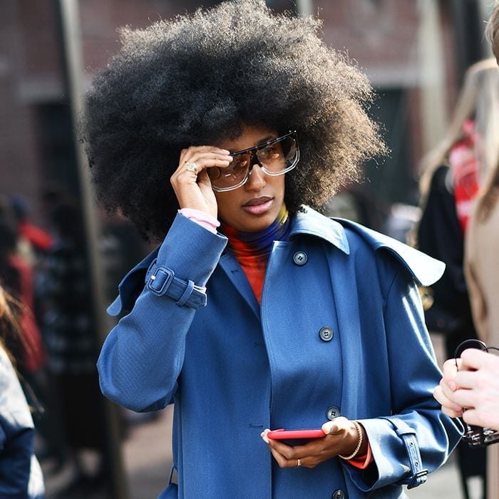 Structured Blue Trench Coat and Colorful Turtleneck Structured Blue Trench Coat and Colorful Turtleneck — 80s Style