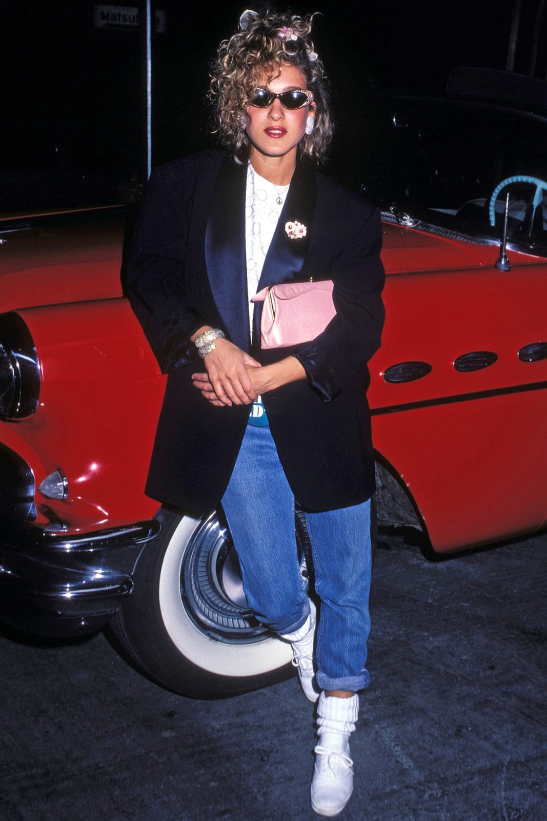 Tuxedo Blazer Casual Chic with Jeans Tuxedo Blazer Casual Chic with Jeans — 80s Style