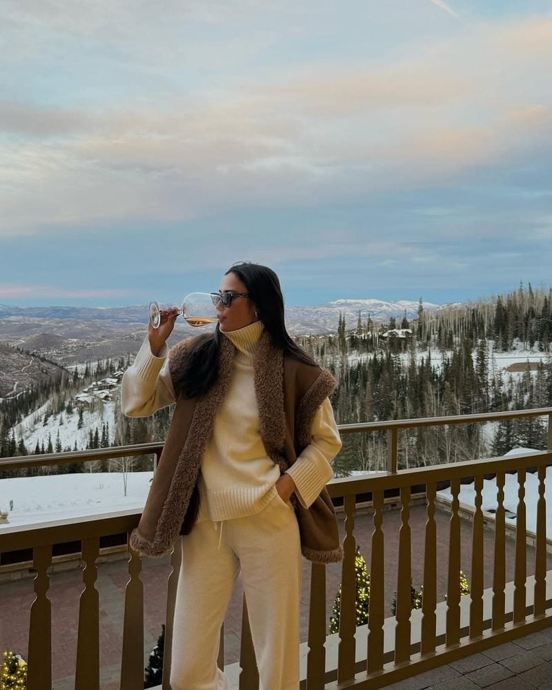 Shearling Vest Over Cream Knit Set Shearling Vest Over Cream Knit Set — Apres Ski Outfits