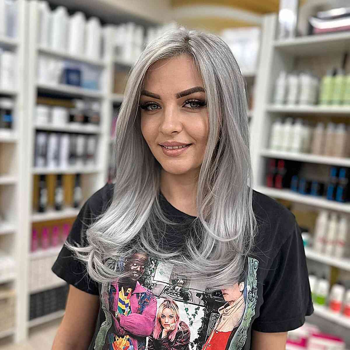 Collarbone Bob With Curtain Bangs In Ash Blonde and A Glossy Finish Collarbone Bob With Curtain Bangs In Ash Blonde and A Glossy Finish