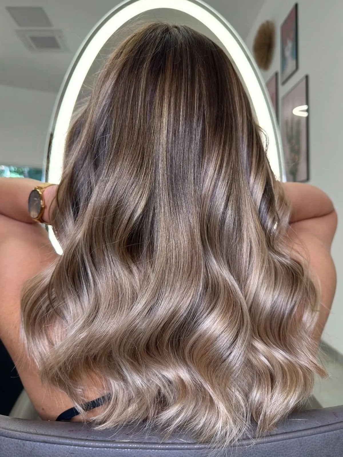 Back View Collarbone Ash Blonde Highlights Back View Collarbone Ash Blonde Highlights