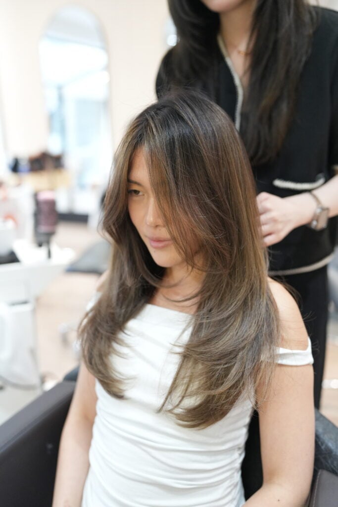 Collarbone Layers With Curtain Bangs Collarbone Layers With Curtain Bangs — Asian Haircuts