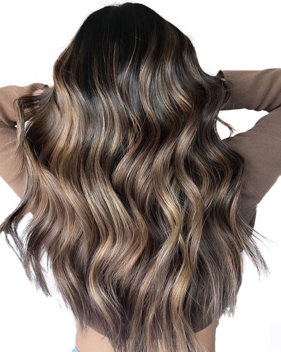 Black Base With Dark Brown And Caramel Balayage, Wavy — Balayage Hair