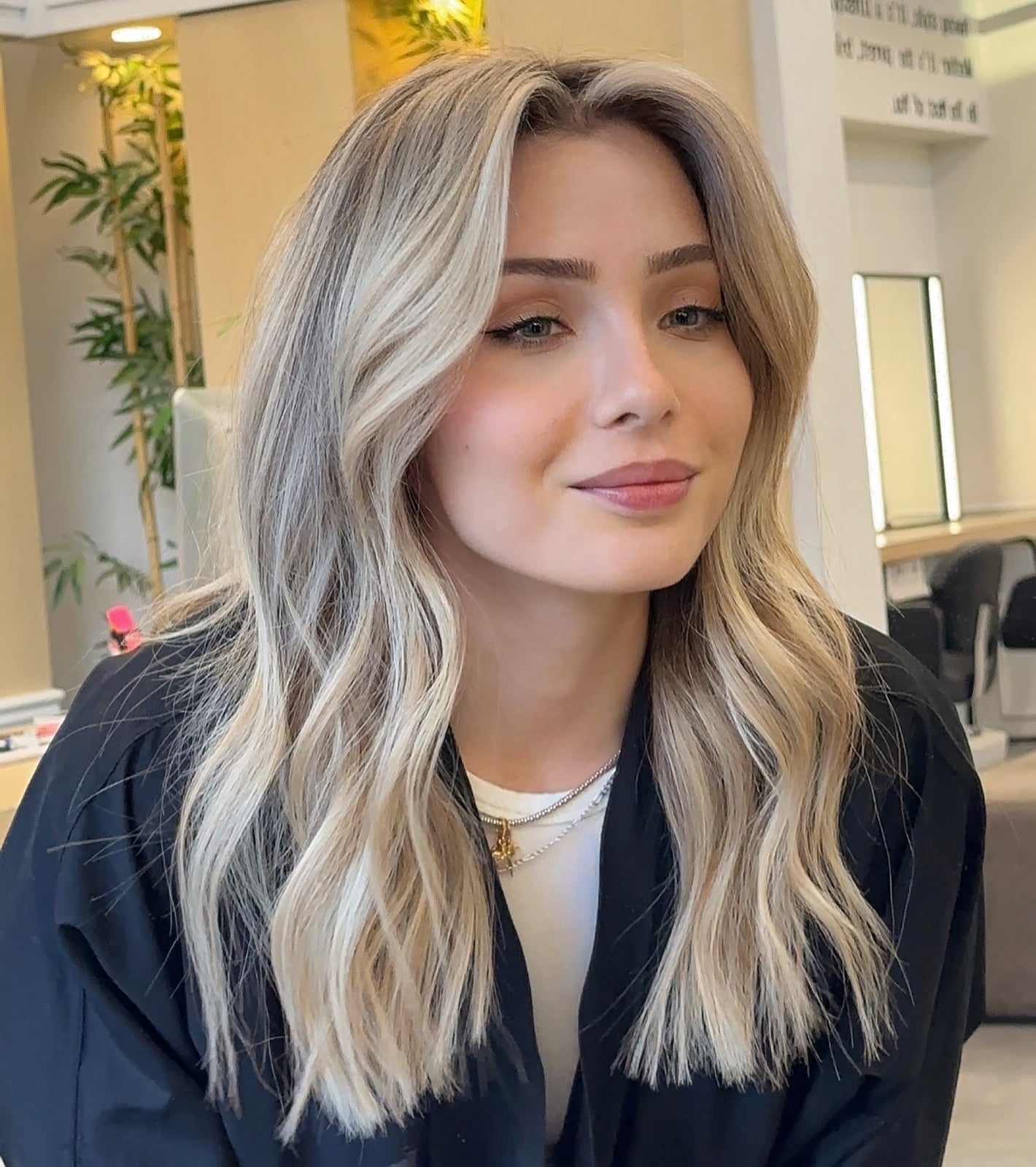 Collarbone Ash Blonde Balayage With Face-Framing Layers — Balayage Hair Blonde