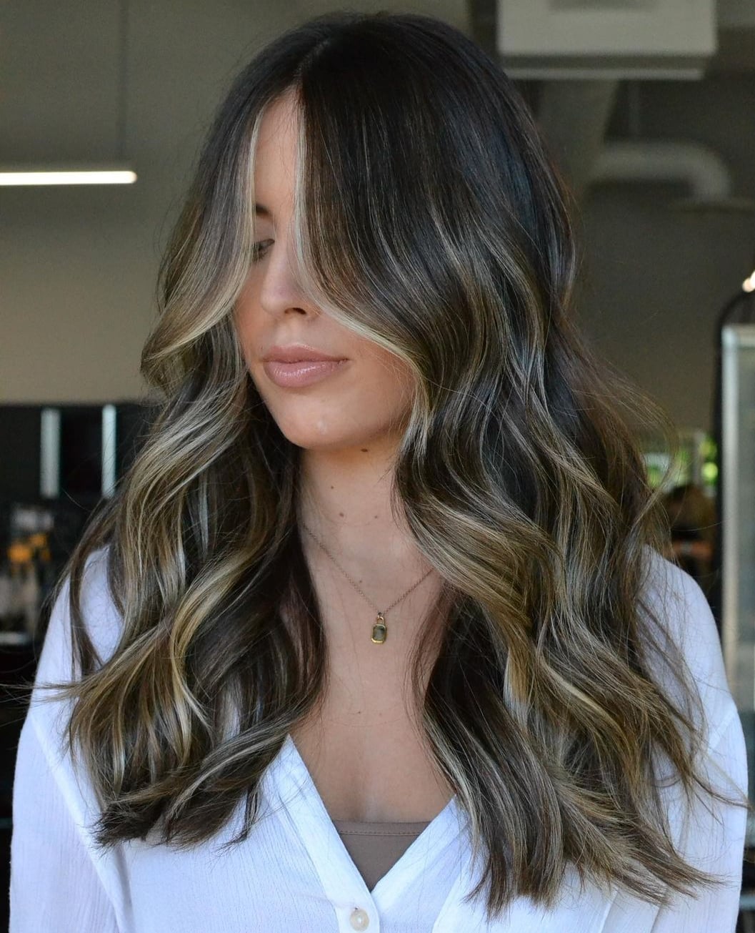 Mid-Back Dark Brown With Face-Framing Balayage — Balayage Highlights