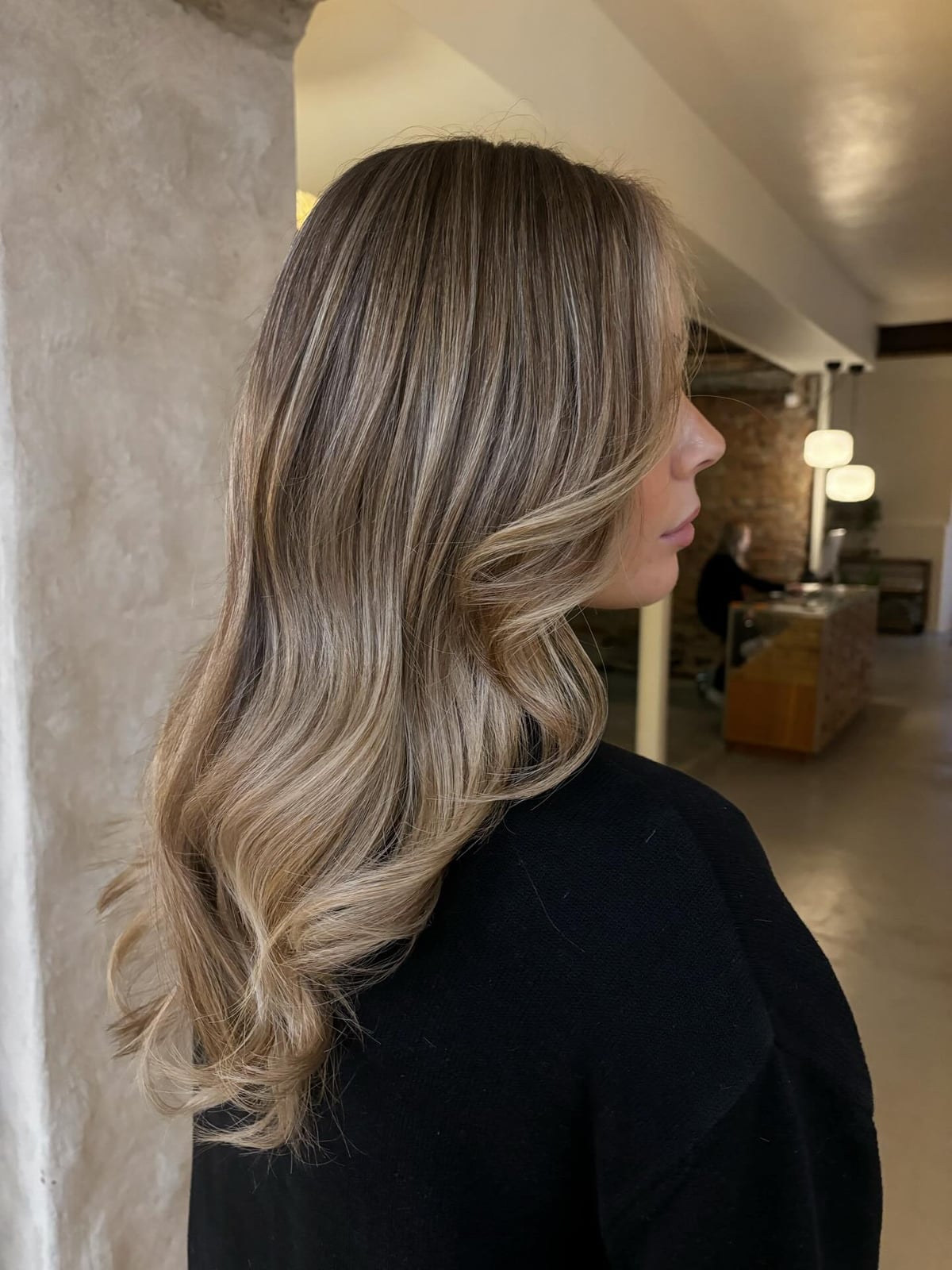 Fine Collarbone Length Medium Blonde With Beige Highlights, Wavy