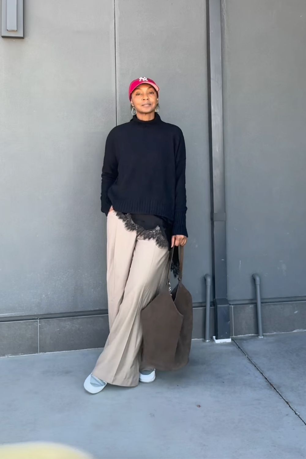 Beige Wide Leg Trousers With Black Turtleneck, Low-Key Version — Beige Pants Outfits