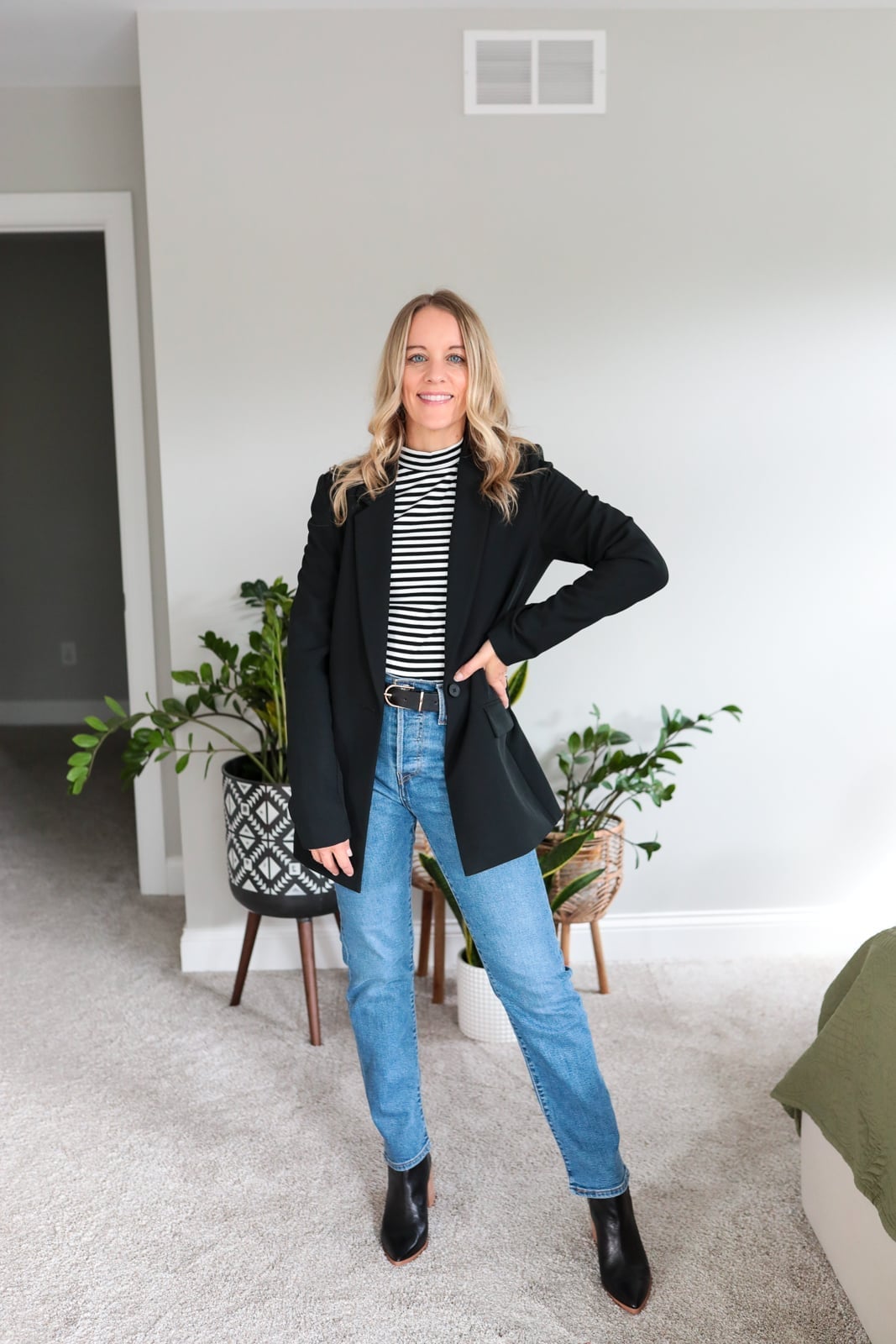 Black Blazer with Striped Turtleneck and Jeans Black Blazer with Striped Turtleneck and Jeans — Black Blazer Outfit