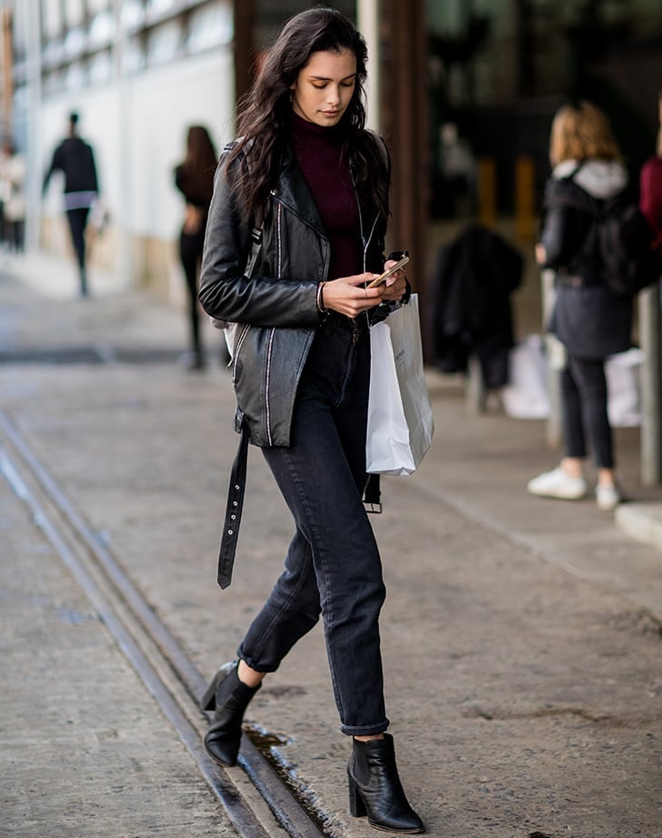 Black Ankle Boots With Straight Leg Jeans And Leather Jacket Black Ankle Boots With Straight Leg Jeans And Leather Jacket — Black Boots Outfit