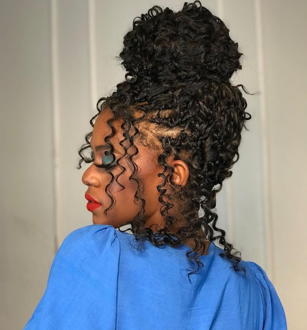 Collarbone Length With Face-Framing Layers Collarbone Length With Face-Framing Layers — Black Curly Hair
