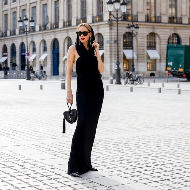 Black Halter Neck Maxi Dress with Heart Handbag Black Halter Neck Maxi Dress with Heart Handbag — Black Dress Outfits