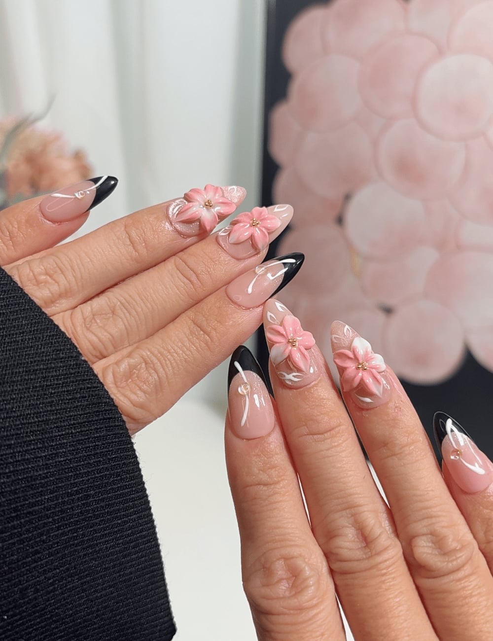 Floral Black French Medium Almond Nails Floral Black French Medium Almond Nails — Black French Tip Nails
