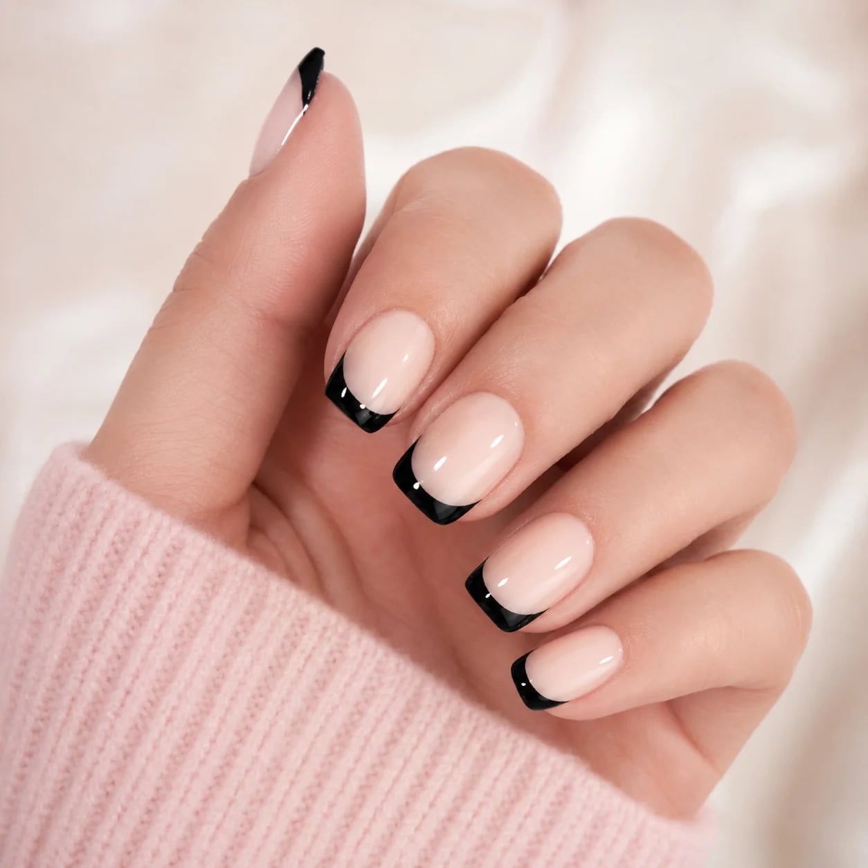 Neat Black French Short Square Nails Neat Black French Short Square Nails — Black French Tip Nails