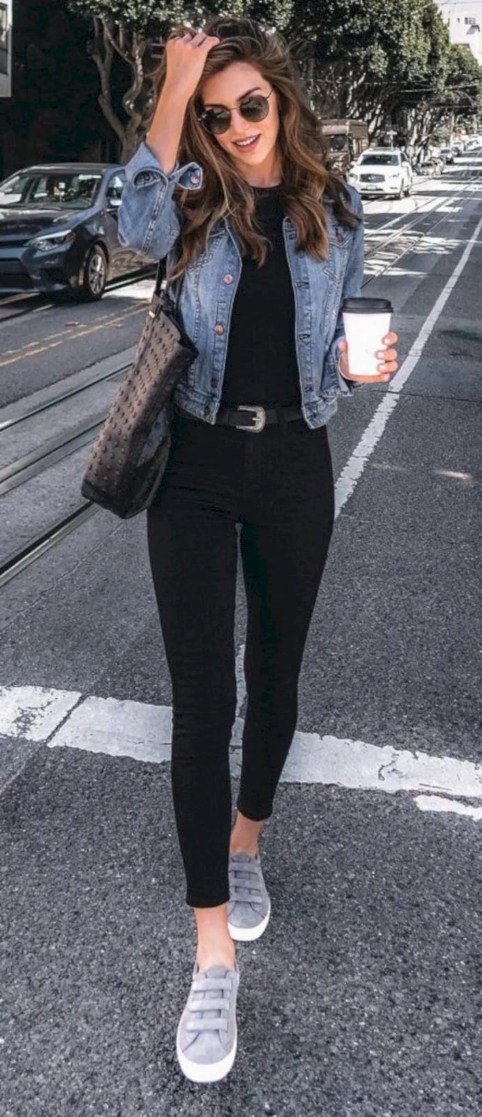 Black Skinny Jeans with Denim Jacket — Black Jeans Outfits