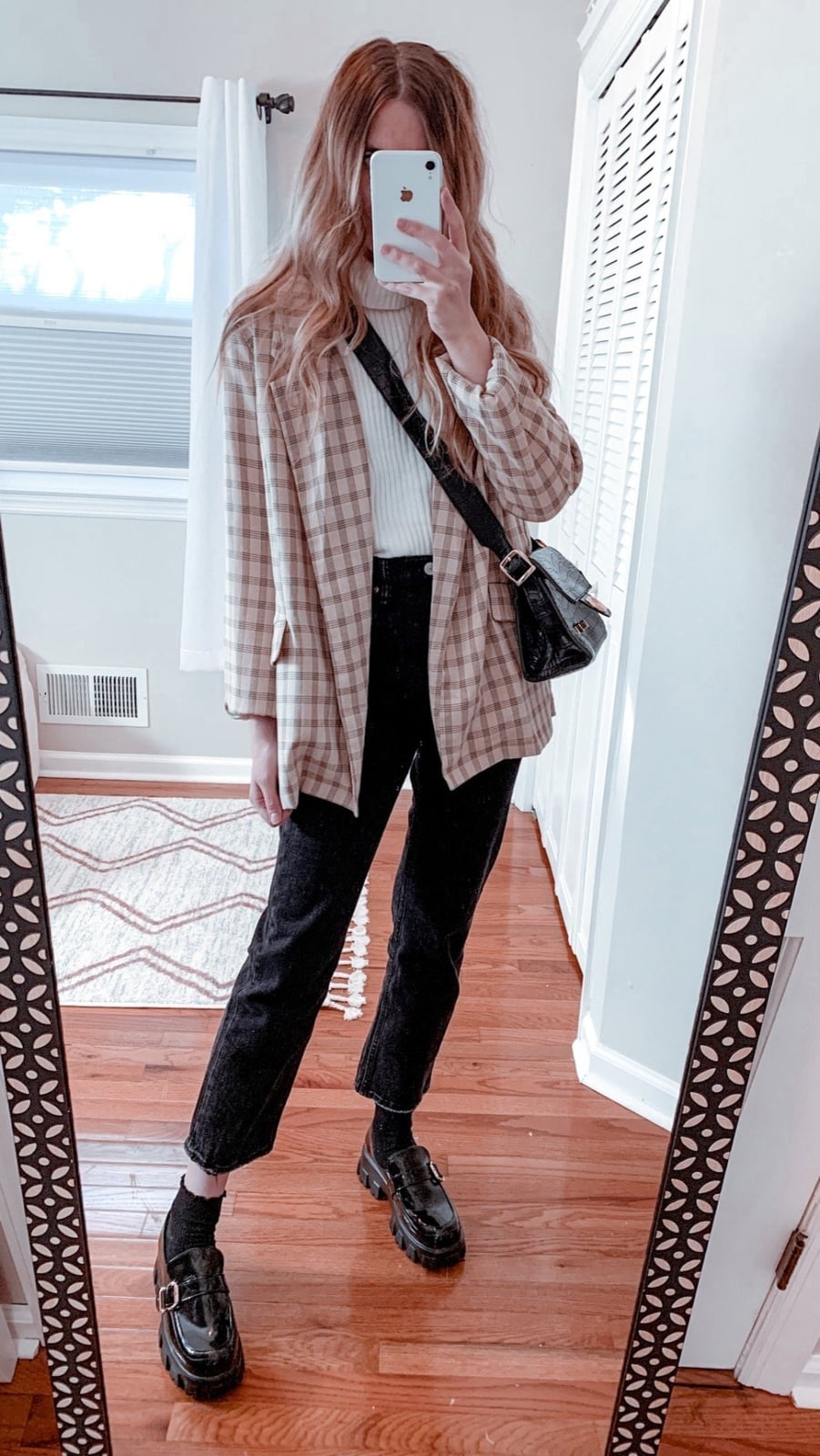 Black Jeans with Plaid Blazer and Turtleneck — Black Jeans Outfits