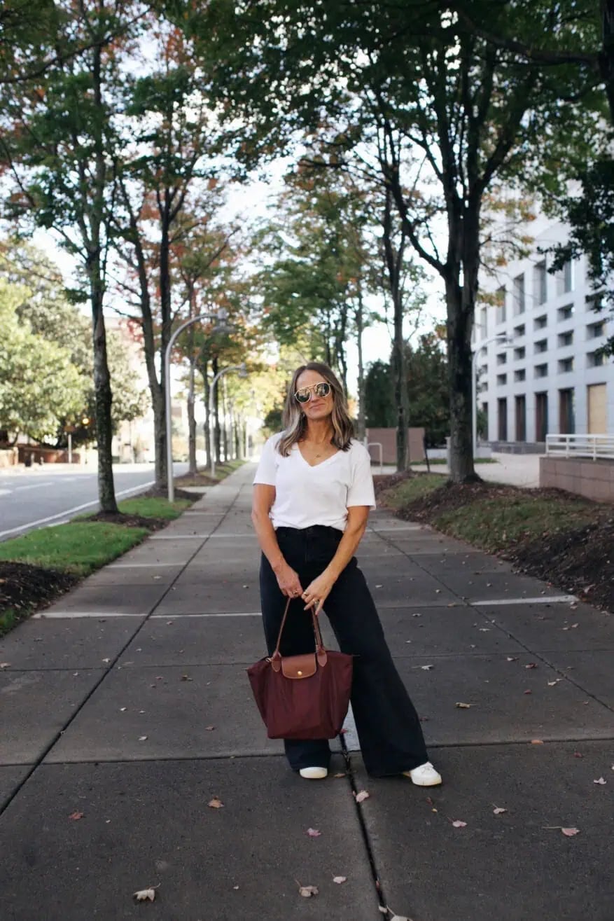 Wide Leg Black Jeans with White T-Shirt — Black Jeans Outfits