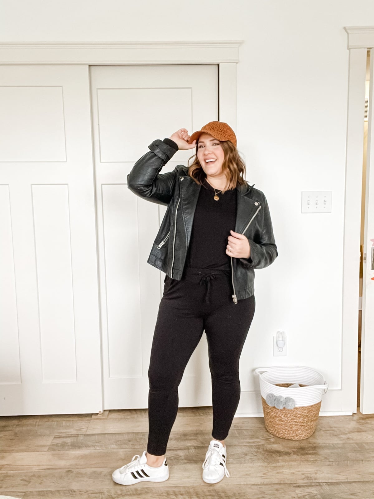Leather Jacket With Sweatpants And Teddy Hat — Black Sweatpants Outfit