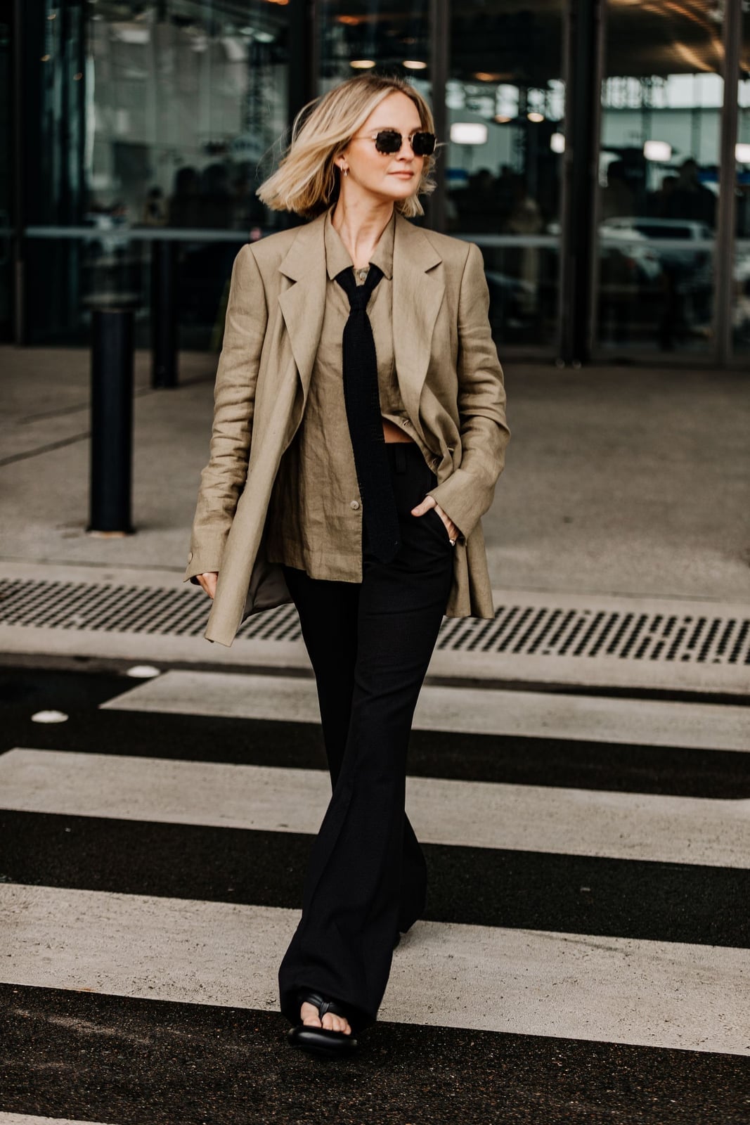 Oversized Blazer with Necktie and Wide-Leg Pants — Black Tie Outfits