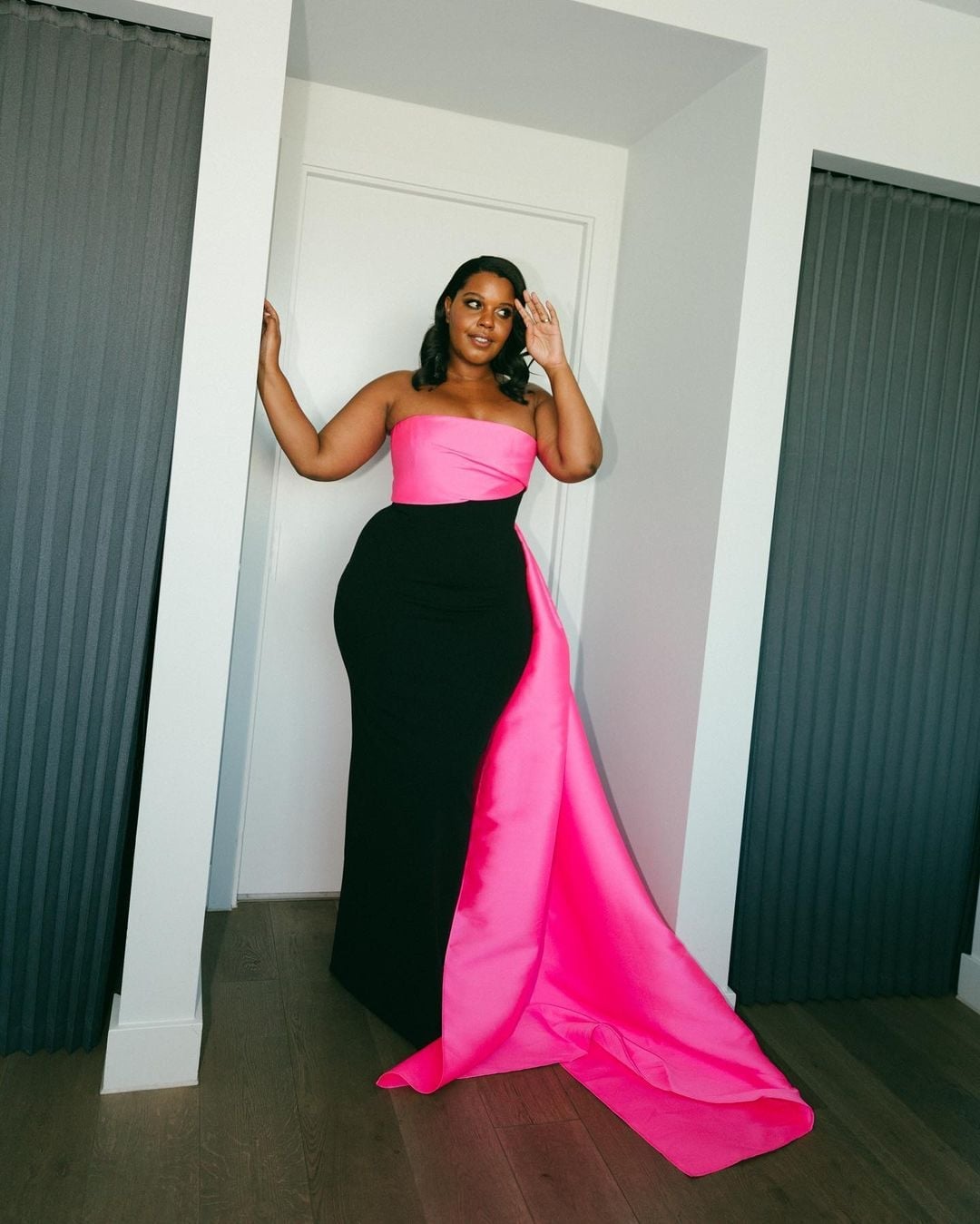 Strapless Gown with Contrasting Train — Black Tie Outfits
