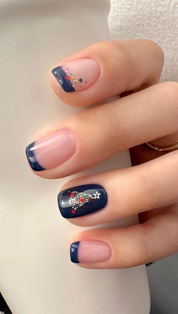 Short Square Navy French Christmas Tree Nails Short Square Navy French Christmas Tree Nails — Blue Christmas Nails