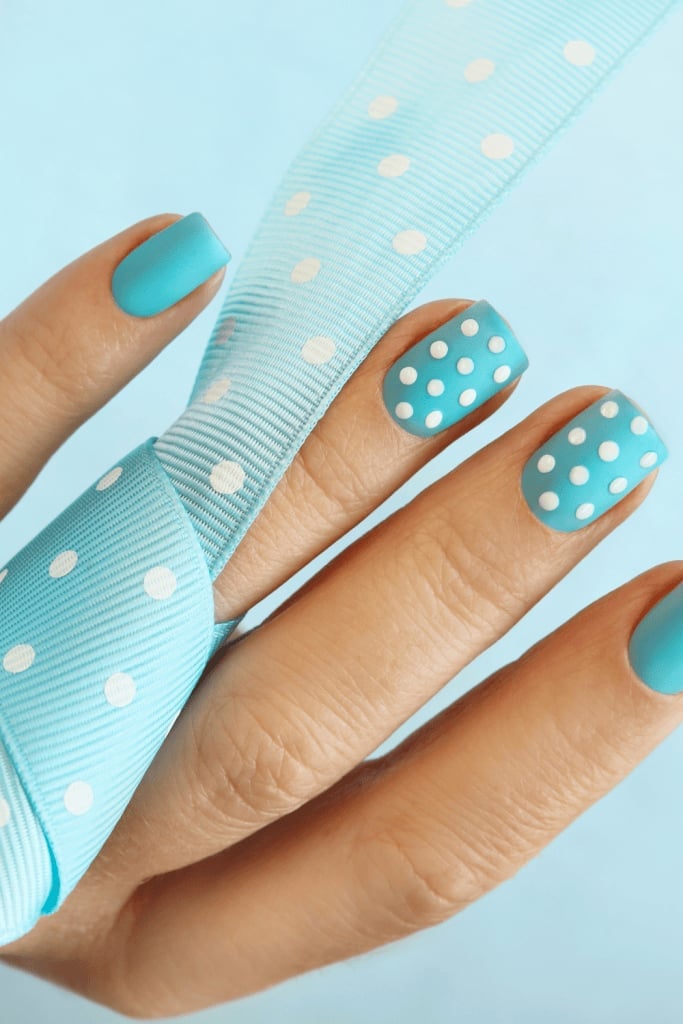 Bright Turquoise Matte Polka Dot Short Square Nails Bright Turquoise Matte Polka Dot Short Square Nails — Blue Nails