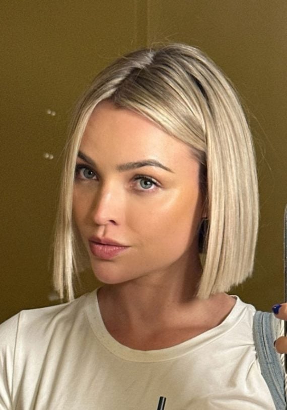Platinum Blonde Sleek Chin Length Bob — Blunt Bob