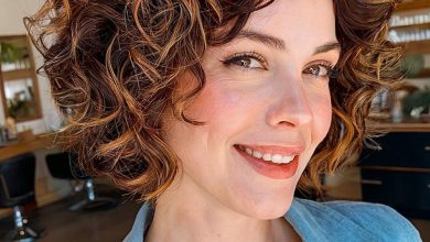 50 Short, Curly Bob Haircuts That Are Cute and Flattering