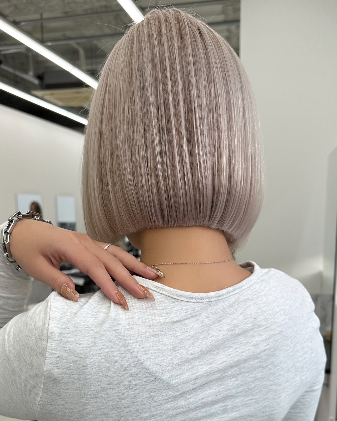 Chin Length Blunt Bob Ash Blonde — Bob with Highlights
