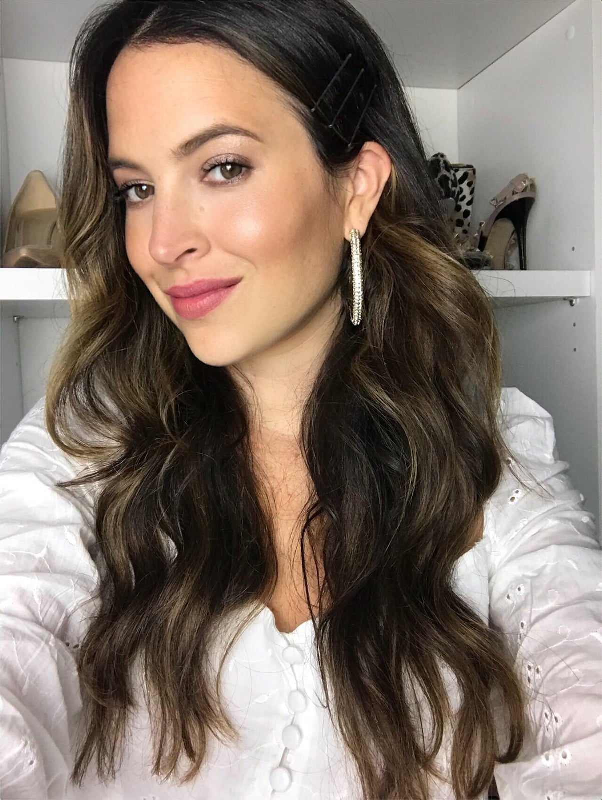 Mid-Back Waves With Diagonal Pins Mid-Back Waves With Diagonal Pins — Bobby Pins Hairstyles