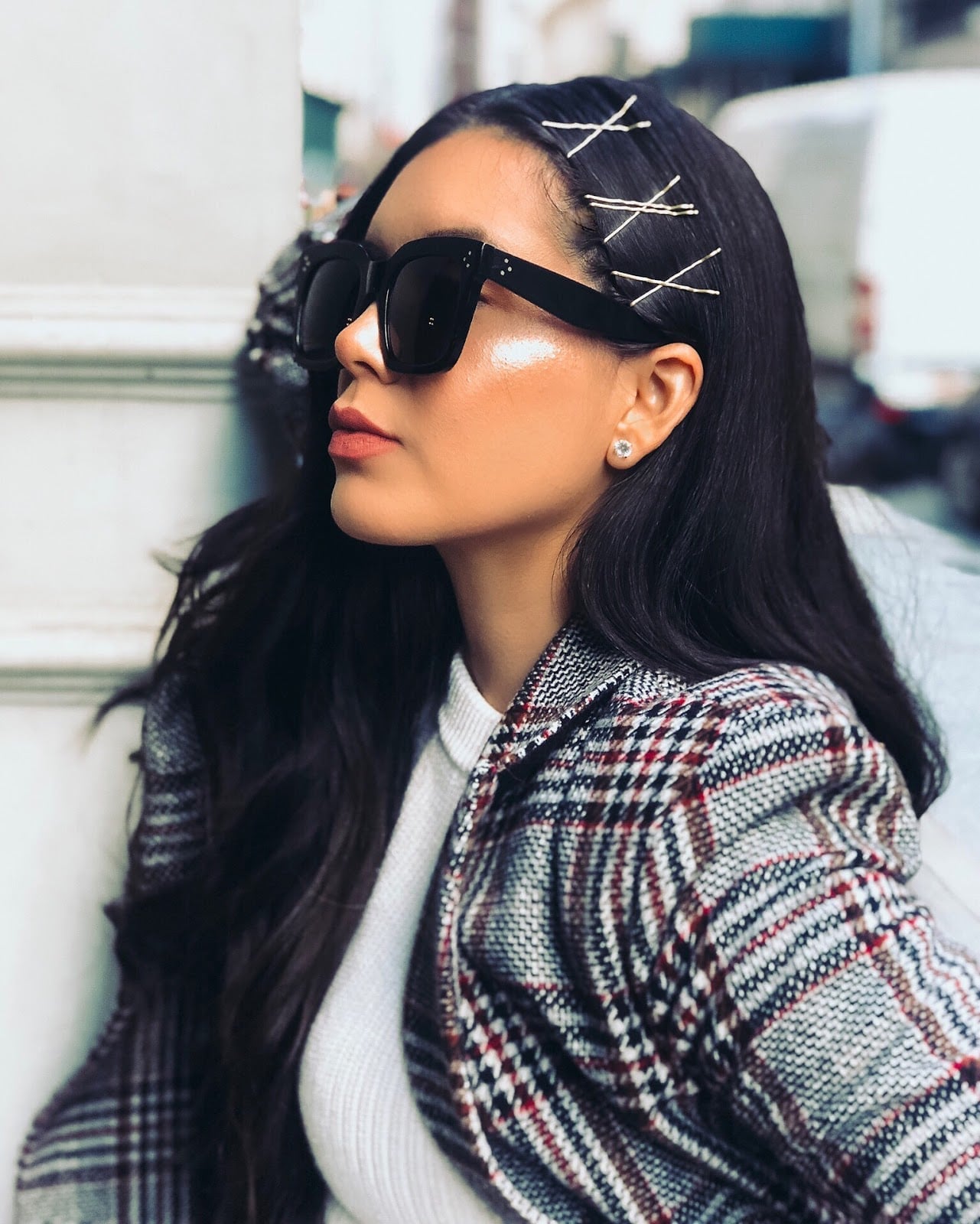 Long Layers With Geometric Side Pins Long Layers With Geometric Side Pins — Bobby Pins Hairstyles