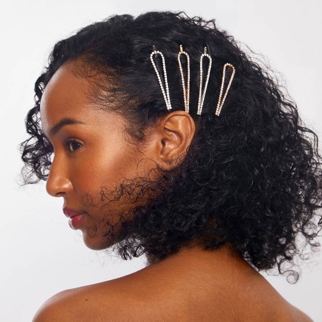 Chin Bob With Rhinestone Pins Chin Bob With Rhinestone Pins — Bobby Pins Hairstyles