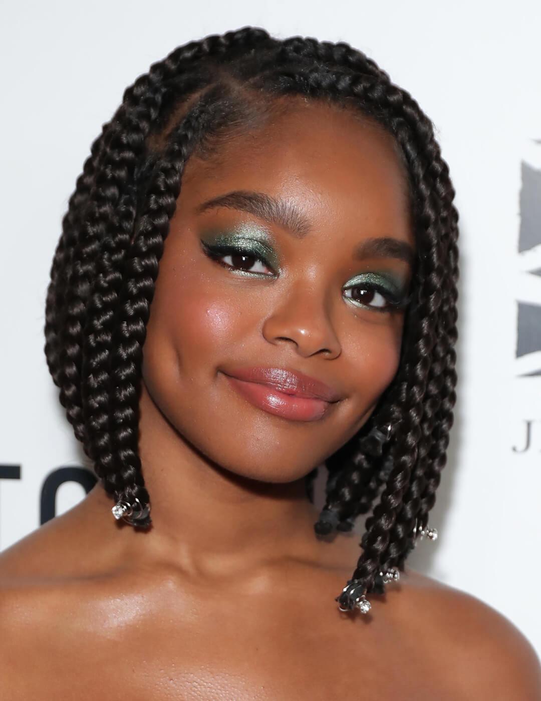Glossy Mid-Back Black Box Braids