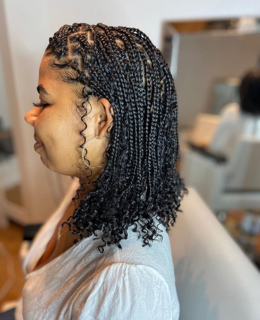 Collarbone Box Braids With Wavy Curly Tips Collarbone Box Braids With Wavy Curly Tips — Box Braids Hairstyles