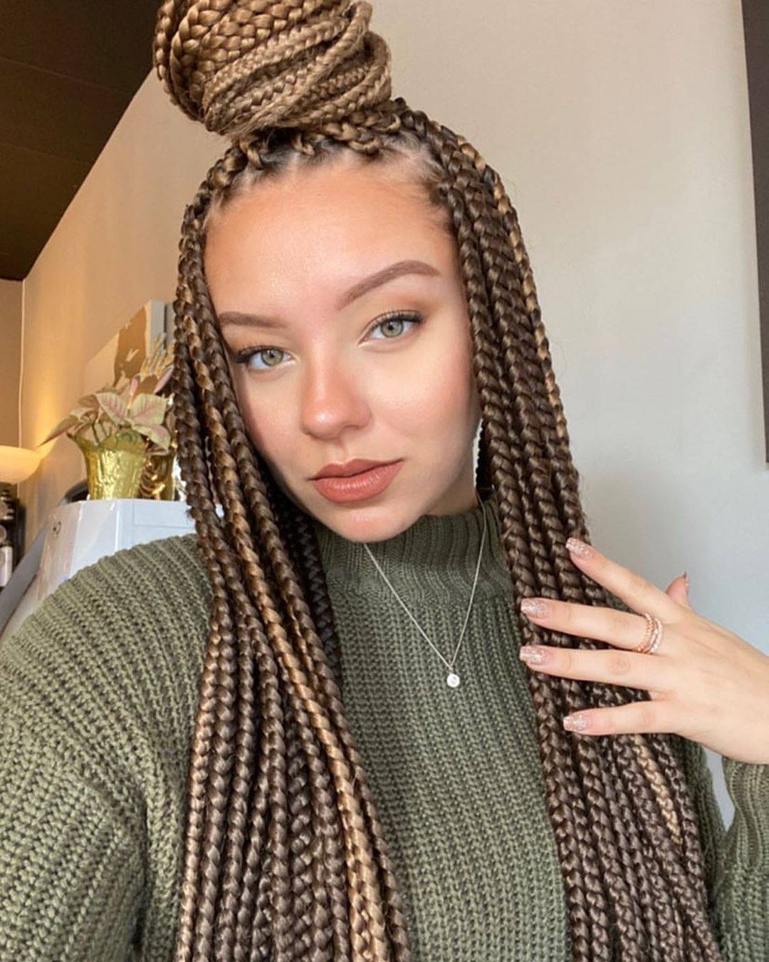 Collarbone Box Braids In High Bun Collarbone Box Braids In High Bun — Box Braids Hairstyles